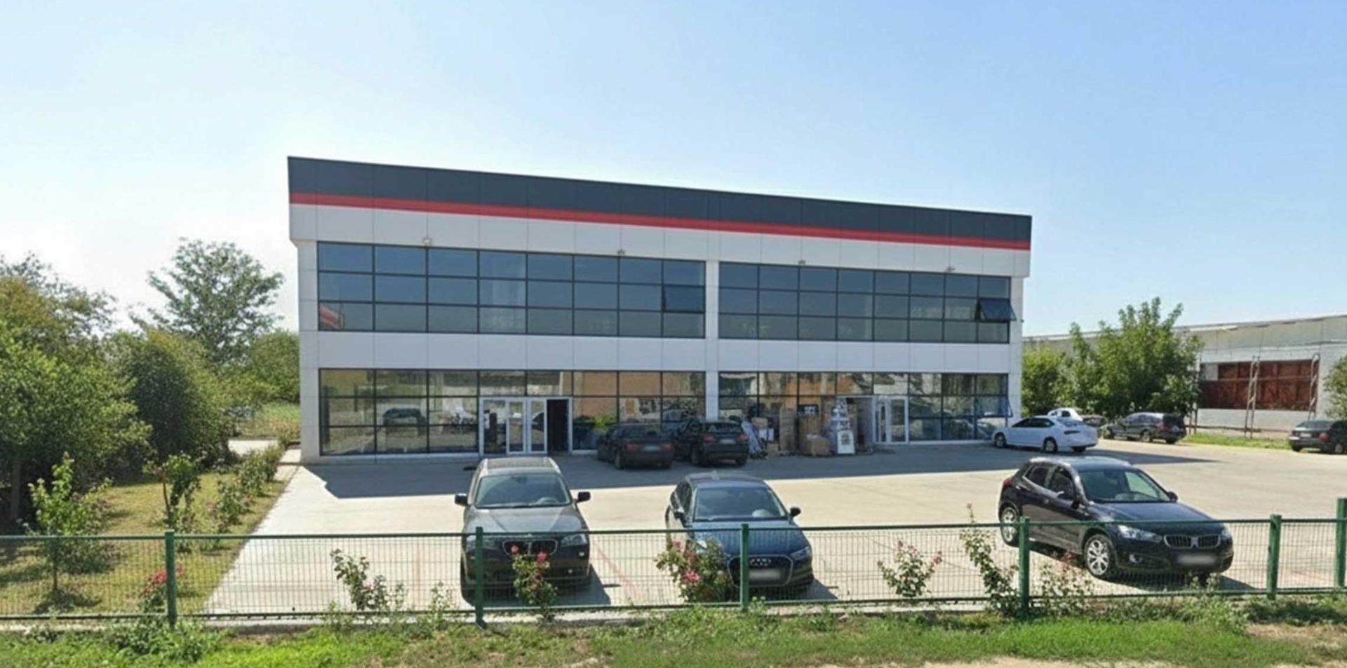 Hală depozitare, birouri și showroom Voluntari